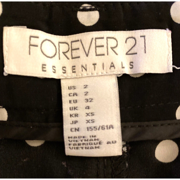 Forever 21 Essentials Size 2 Black & White Polka Dot Shorts Paper Bag Waist - Picture 5 of 6